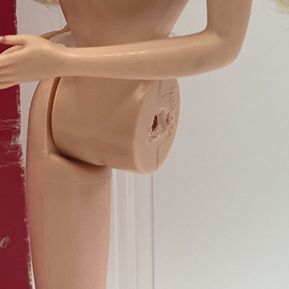 Angel Face Barbie 1982 #5640 Victorian Dress – Parts or Restoration - Picture 4 of 16